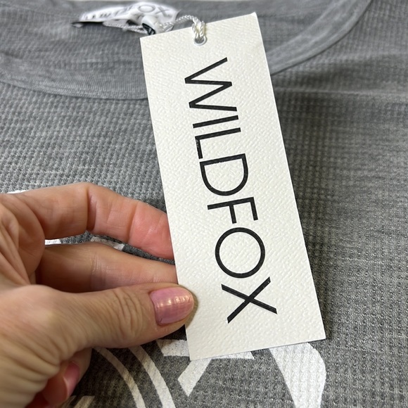 ⭐️Wildfox University pery thermal oversized graphic long sleeve tee nwt sz small - Picture 6 of 10